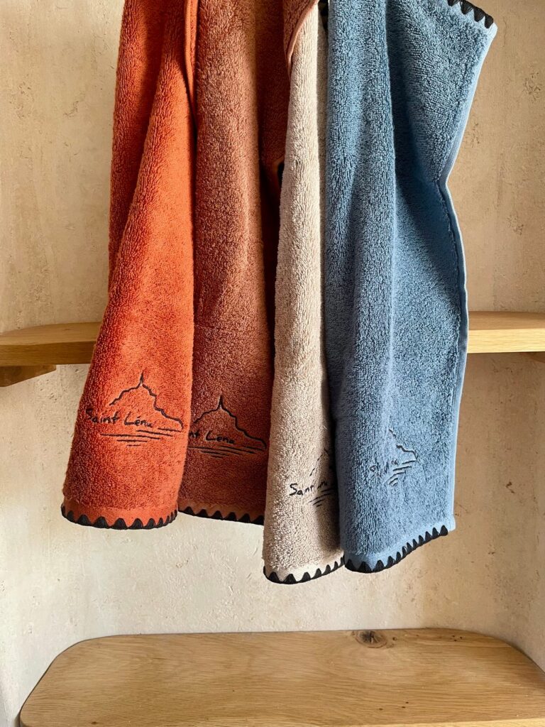 Serviette Ambiance Invitée N – Saint Léna, boutique inspirée du Mont Saint Michel